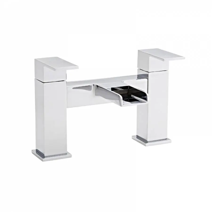 Phase Chrome Bath Filler Tap