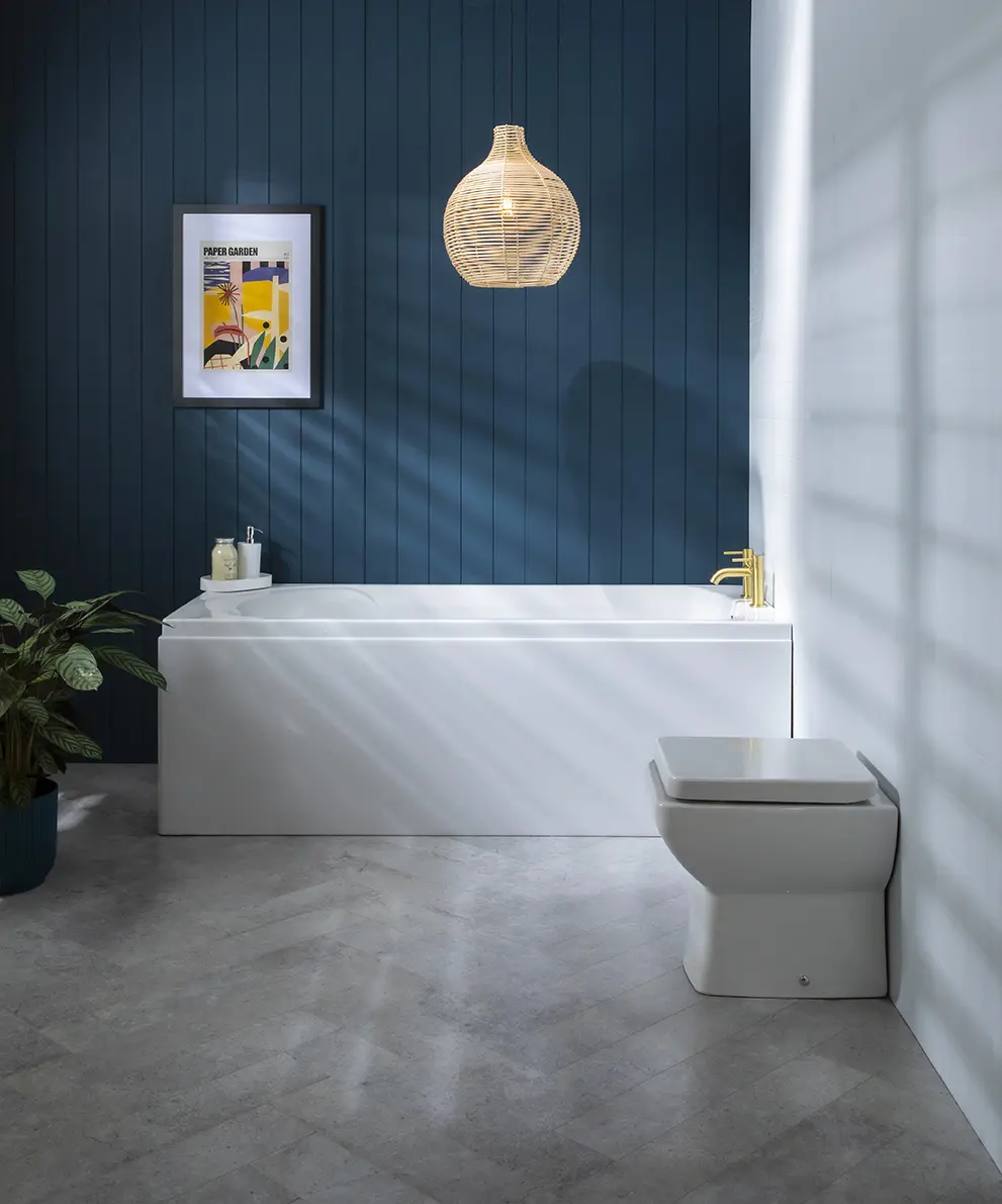 ARC Single Ended Bath with Legs 1500x700mm