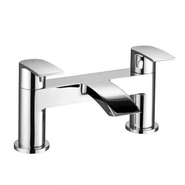Curve Chrome Bath Filler Tap