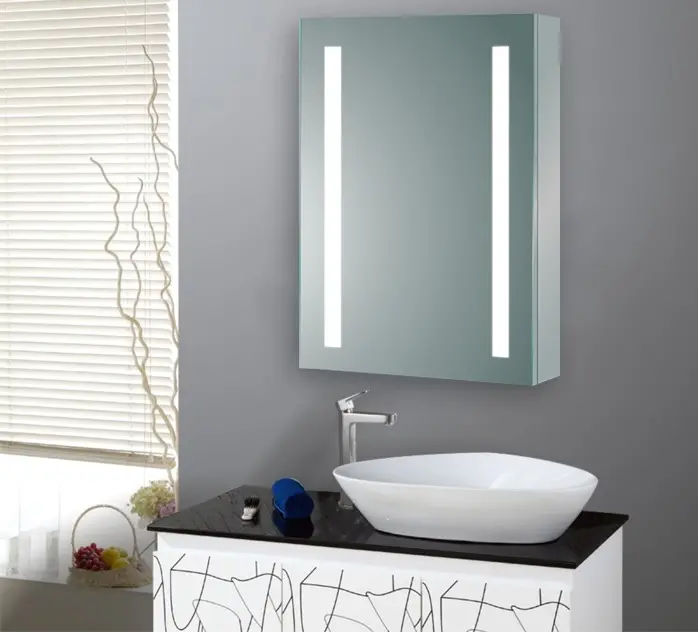Glare Led Mirror Cabinet Single door with Bluetooth Speaker 500